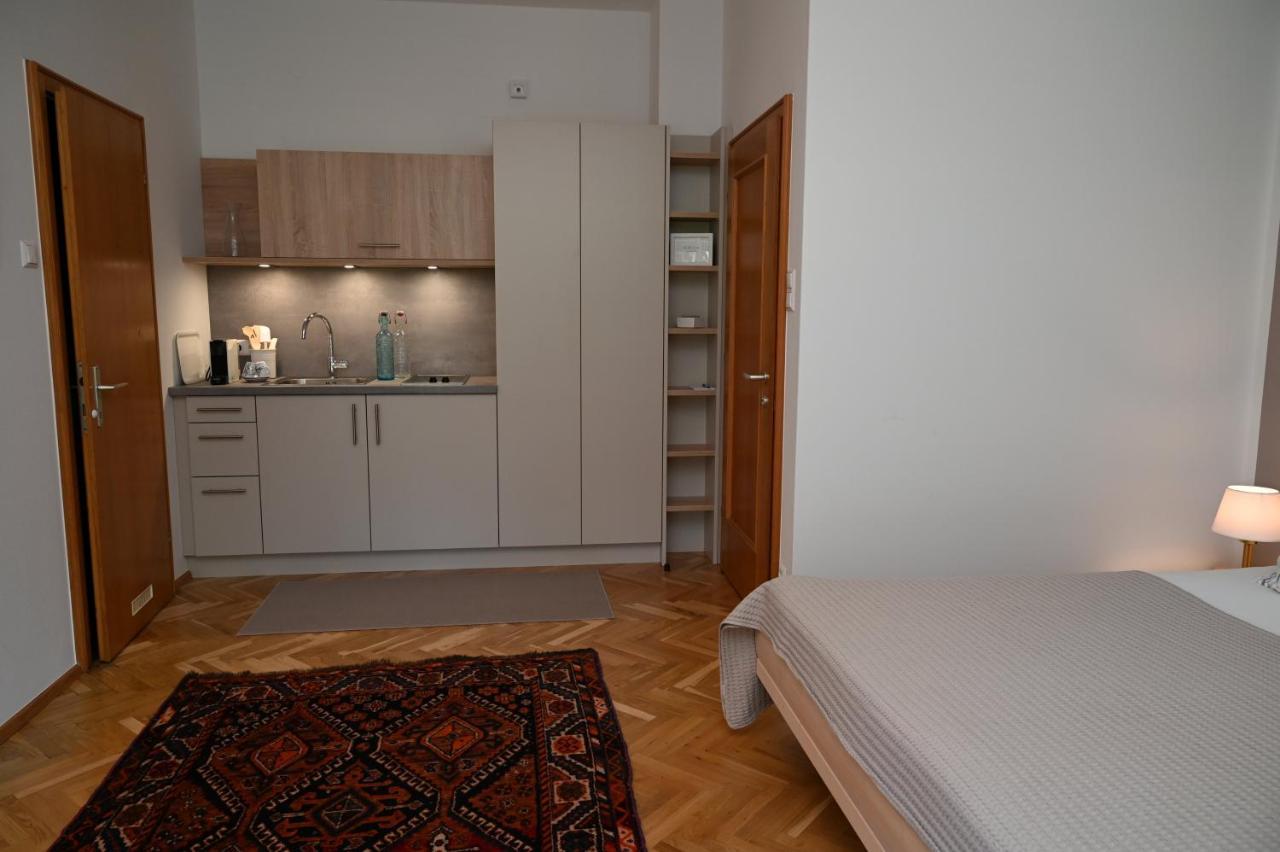 Villa Berginz By Seebnb Velden am Worthersee Bagian luar foto