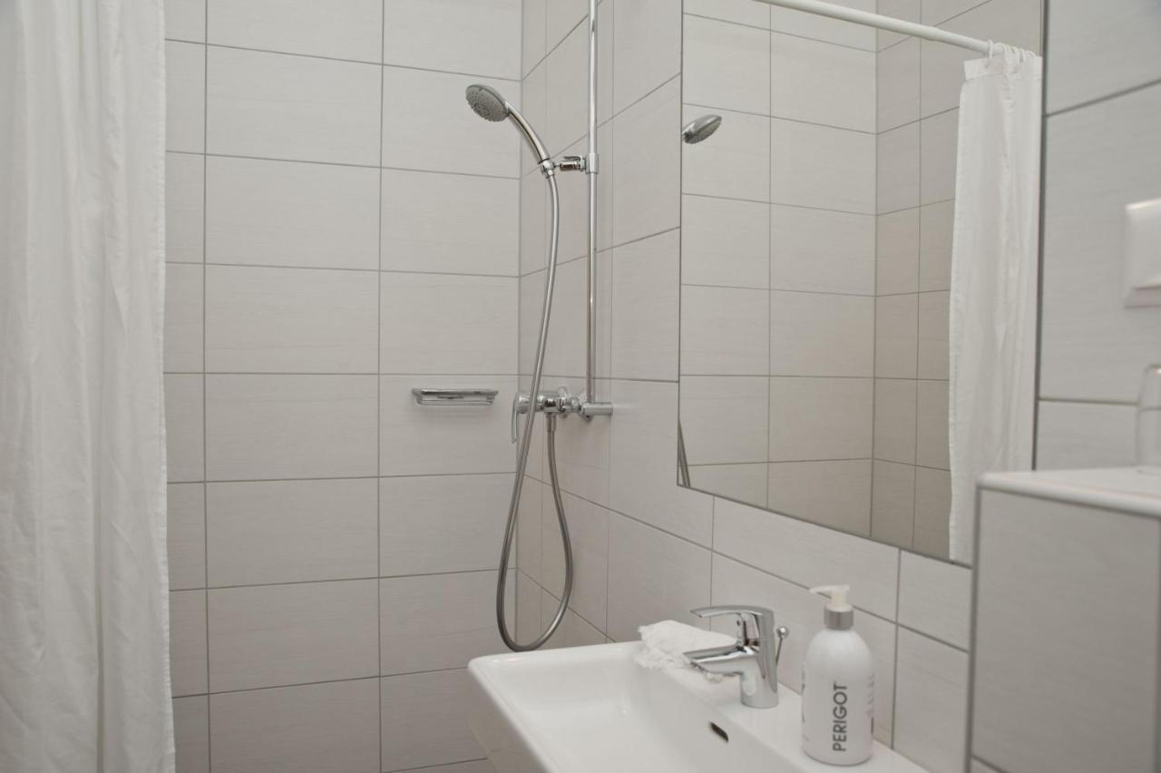 Villa Berginz By Seebnb Velden am Worthersee Bagian luar foto
